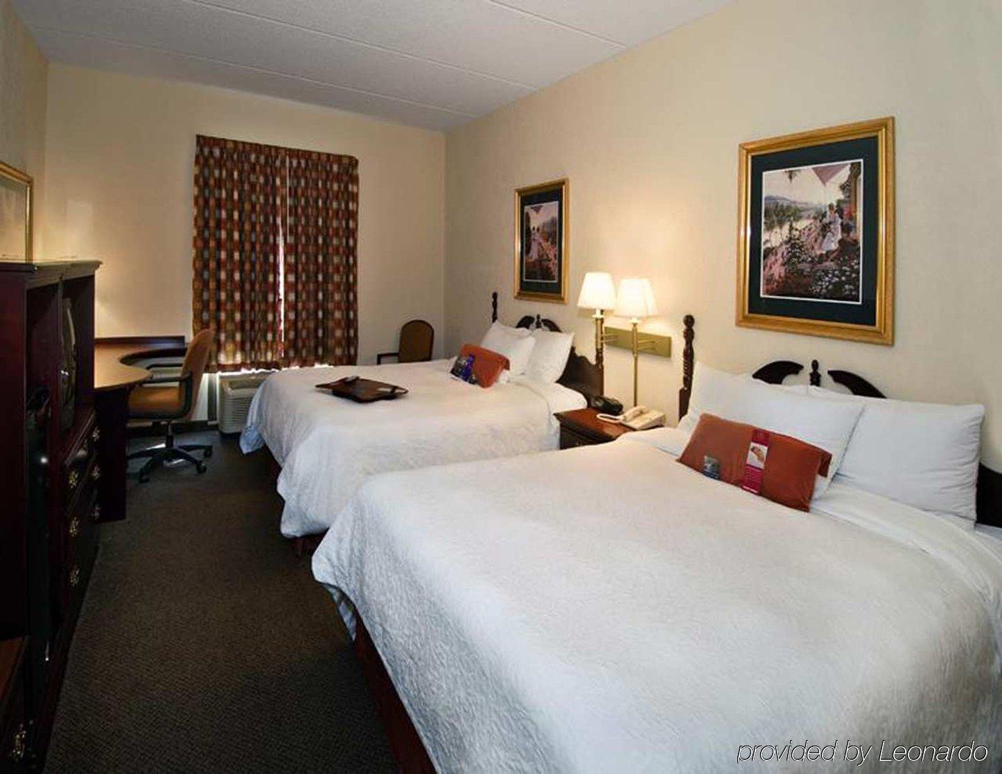 Red Roof Inn Тупело Номер фото